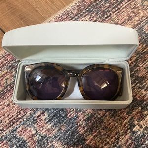 Tortoise shell oversized round sunglasses with case